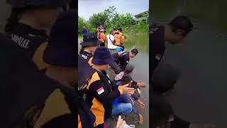 Salam Lestari Tebar Bibit Ikan Di Sungai iwakkali13 viralyoutubeshorts fyp salamlestari [upl. by Oberheim]