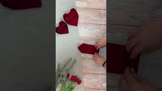 Servietten falten Valentinstag quotHERZquot – einfache DIY Tischdeko [upl. by Yeniar]