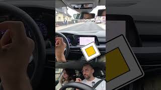 Geschwindigkeit auf der Straße AUFGEMALT 🖌️ shorts führerschein fahrschule fahrprüfung dashcam [upl. by Ayhtin]