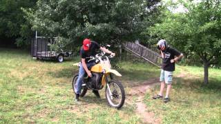 SUZUKI RM250 ROMPIN [upl. by Arit]