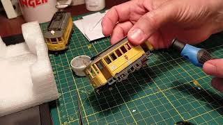 Rivarossi tram episode 16 reassembling the trailer car after cleaning [upl. by Aseral316]