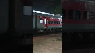 Up kolkata radikhapur exp indiarailways beutiofindiarailways Indiaexp [upl. by Kovacs]