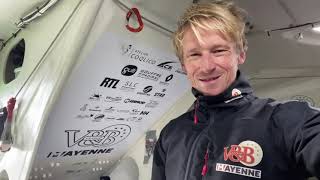 Vendée Globe 2020  Embarquez pour un empannage avec Maxime Sorel [upl. by Ragan]