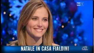 Francesca Fialdini in Natale in casa Fialdini [upl. by Nlocnil]