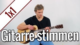 Gitarre stimmen ohne Stimmgerät  Gitarren 1x1 [upl. by Kassab]