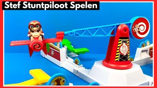 Stef Stuntpiloot speluitleg en spelen  Family Toys Collector [upl. by Gollin]