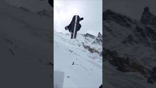 Back 7 😮‍💨🤌 snowboard snowboarding jump terrainpark wintersports extremesport [upl. by Flory]