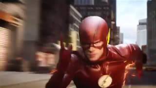 The Flash 4X1 Barry salva a Iris Español Latino [upl. by Eenafit]