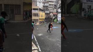 Un match intense sous la pluie en Galice avec plein de spectateurs Ballon dOr football shorts [upl. by Andy]