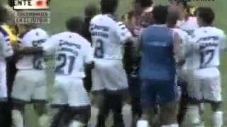 Gresca clásica Clausura 2000  Peñarol vs Nacional [upl. by Liahus]