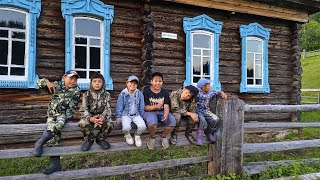 Life in the Taiga far from civilization How do people live in a remote village Russia villages [upl. by Mellisent698]