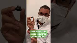 Iridotomia a laser com segurança clinicadoolho [upl. by Iruyas]