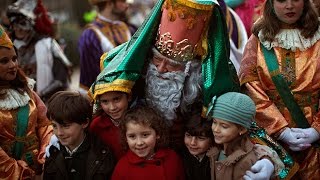 The feast of Epiphany celebrated in Spain [upl. by Fessuoy]