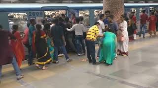 Metro railway chaos in Kolkata during Durga Puja [upl. by Coniah]