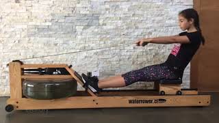 Técnica de remo en remadora Waterrower [upl. by Raf]