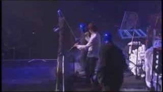 Blue Man Group  Sing Along live feat Peter Moore [upl. by Etnahsal66]