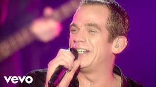 Garou  Au plaisir de ton corps Live à Bercy [upl. by Kcin451]