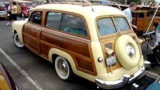 Woodys Woodies More Classic Wood Cars  2009 Wavecrest Woodie Car Show [upl. by Jakie]