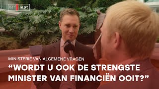 Een dag meelopen met Minister van Financiën Eelco Heinen  Ministerie van Algemene Vragen  Bar Laat [upl. by Kylstra938]