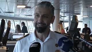 Kapetan broda Sun Princess Paolo Arrigo [upl. by Hasseman]