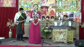 Tenzin Kunsel performs infront of Sogyal Rinpoche [upl. by Iormina762]