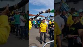 Ao som de berrante Bolsonaro chega a Divinópolis [upl. by Olethea]