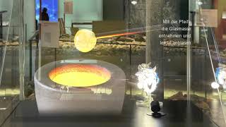 Hologramm  LWL Museum Herne quotvenezianisches Glasquot  AR  Mixed Reality  Holovitrine  Holografie [upl. by Nnylekoorb]