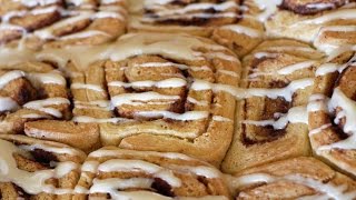 Cinnamon Rolls Domowy Przepis na ciasto cynamonowe bułeczki cynamonowe Ślimaki cynamonowe [upl. by Terrye]