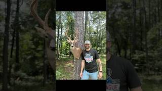 Casey Smith takes down this Alabama stud in velvet BigLeagueBucks Hunting BowHunting Deer [upl. by Decrem964]