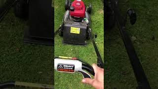 Honda HRG 536 Izy lawn mower GCV 160 Rasenmäher Smart Drive mulcher [upl. by Lorenza453]