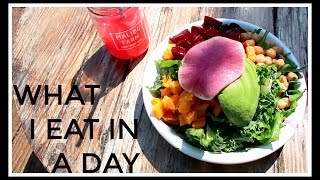 20 What I Eat In A Day in LA  Niomi Smart [upl. by Otsirc]