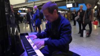 Piano gare de lyon  Borsalino Les copains dabord [upl. by Ben657]