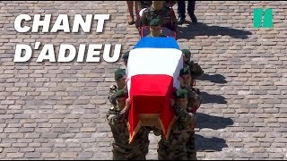 Lhommage national à Cédric de Pierrepont et Alain Bertoncello sest terminé sur ce célèbre chant [upl. by Adnalahs]