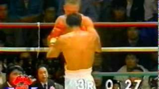 Dekkers vs Bunchai 18121990 tokyo [upl. by Aisatal141]