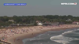 Video Now Busy day at Narragansett Town Beach as summerlike weather comes to RI [upl. by Graces]