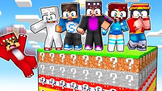 ¡ATRAPADOS en un CHUNK de LUCKY BLOCKS 😱🌈🎁 6 YOUTUBERS en MINECRAFT LUCKY BLOCKS [upl. by Adolpho]