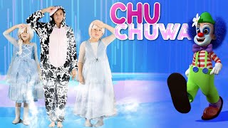 Baile de Chuchuwa  Videos para niños  Laura baila chuchuwa con sus hermanitas [upl. by Annayat]