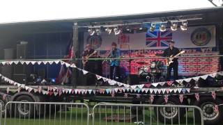 Mike Berry at The Concert in the Park Amesbury June 4th 2012 [upl. by Gwyn]