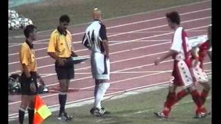 Fabian Barthez of Manchester United as an outfield player in a friendly match in Singapore in 2001 [upl. by Dannye]