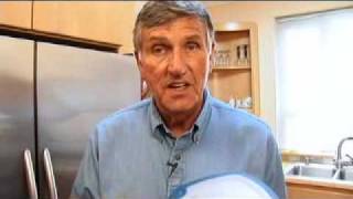 Galloping Gourmet Graham Kerr makes Organic Muesli Hippystyle [upl. by Tengler]