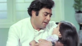 Chandni Re Jhoom  Kishore Kumar Sanjeev Kumar Nauker Song 2 [upl. by Halstead]