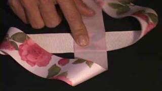 How to Make a Boutique Hair Bow Instructions  Daddy Fold our Easiest Boutique Fold Ever [upl. by Onibag]