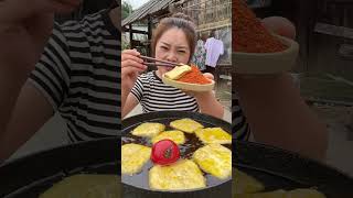 Goddess this is the handtorn dried tofu that everyone has been looking for It still tastes li [upl. by Iztim]