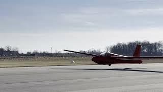 Glider operations with the clubs Grob 103 Schweizer 126 233 134 and a private L33 [upl. by Terraj]