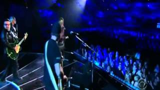 U2 Ft Mary J Blige One  LIVE  Legenda  BR [upl. by Mulvihill]