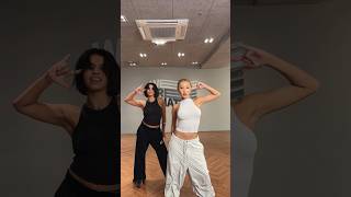 Its giving confident 💁‍♀️ w커스틴 화사 HWASA Kirsten 커스틴 O NA 나2409196pmKST PNATION 피네이션 [upl. by Atenahs94]