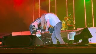 Gavin Rossdale and Jerry Cantrell Duel on Guitar [upl. by Abbate]