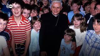 El Papa Benedicto dio empleo a un abusador de menores cuando era arzobispo [upl. by Hcab32]