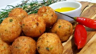 Bolinho de Bacalhau  Super Fácil e Crocante [upl. by Worthy]