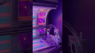 My first time using a tanning bed at planet fitness 😮 make sure to watch the whole video [upl. by Lednek]